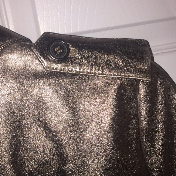 Burberry Trench Coat - Picture 7 of 8